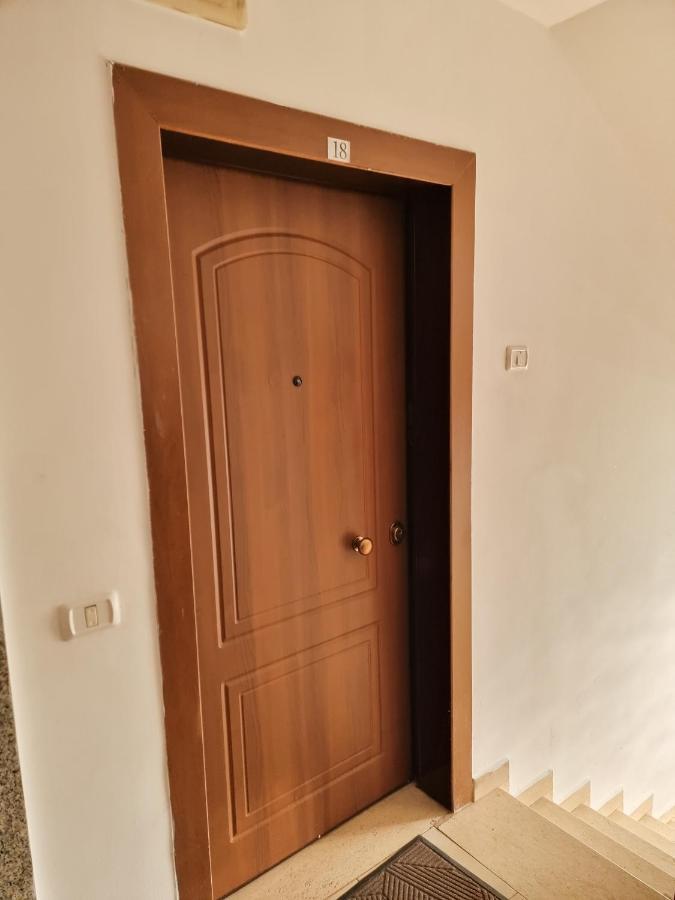 Hera'S Home Тирана Экстерьер фото